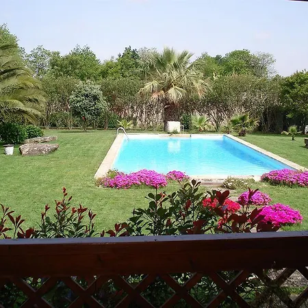 Quinta Alfaias بيت ضيافة
