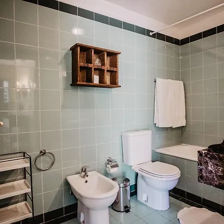 Quinta Alfaias بيت ضيافة 3*