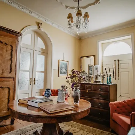 Quinta Alfaias بيت ضيافة 3*